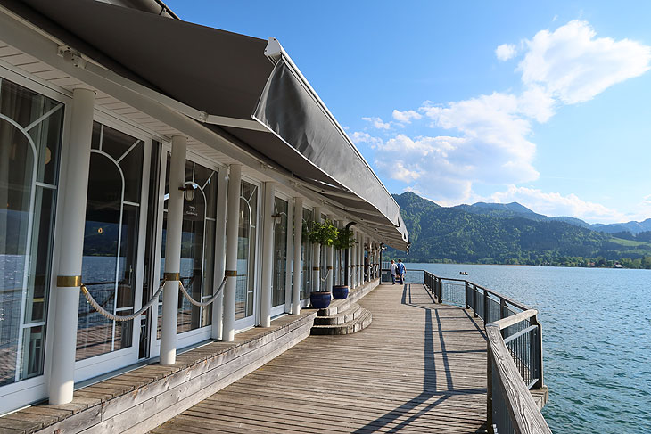 hat bereits seit 29.05.2021 geöffnet: Clubhaus Bachmair Weissach in und am Tegernsee (©Foto: Martin Schmitz)